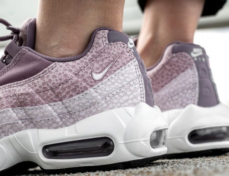 light purple air max 95