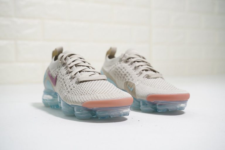 particle beige vapormax