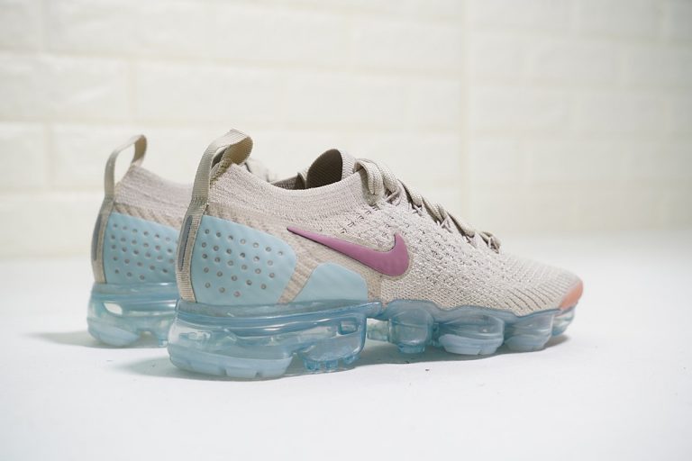 particle beige vapormax