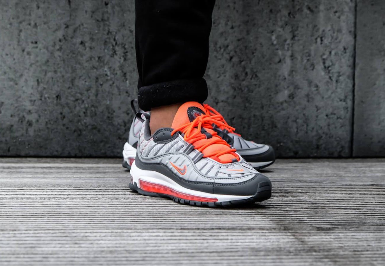 air max 98 wolf grey total crimson