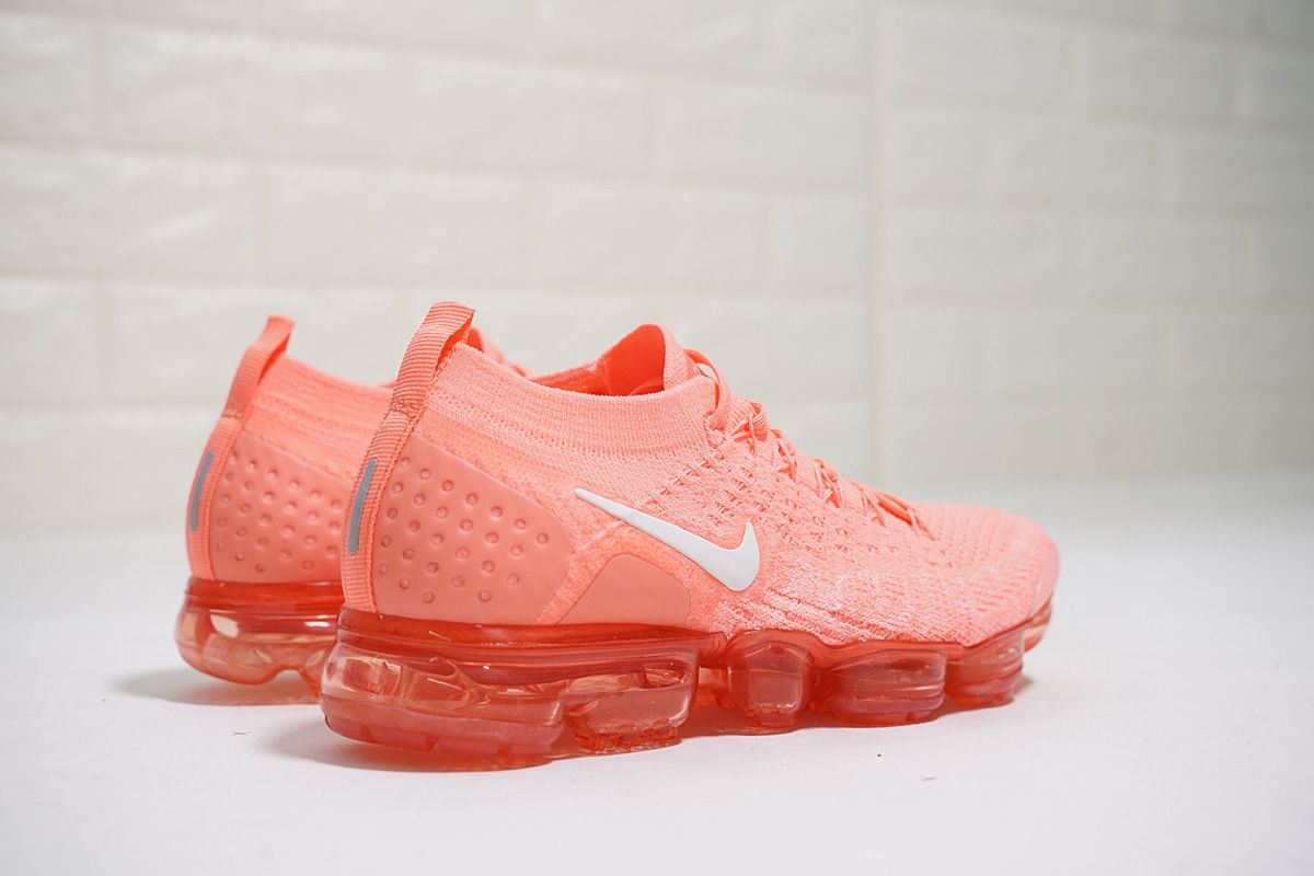 vapormax flyknit 2 crimson pulse