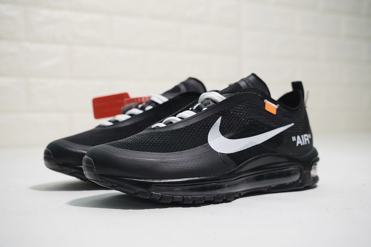 nike air max black 2018