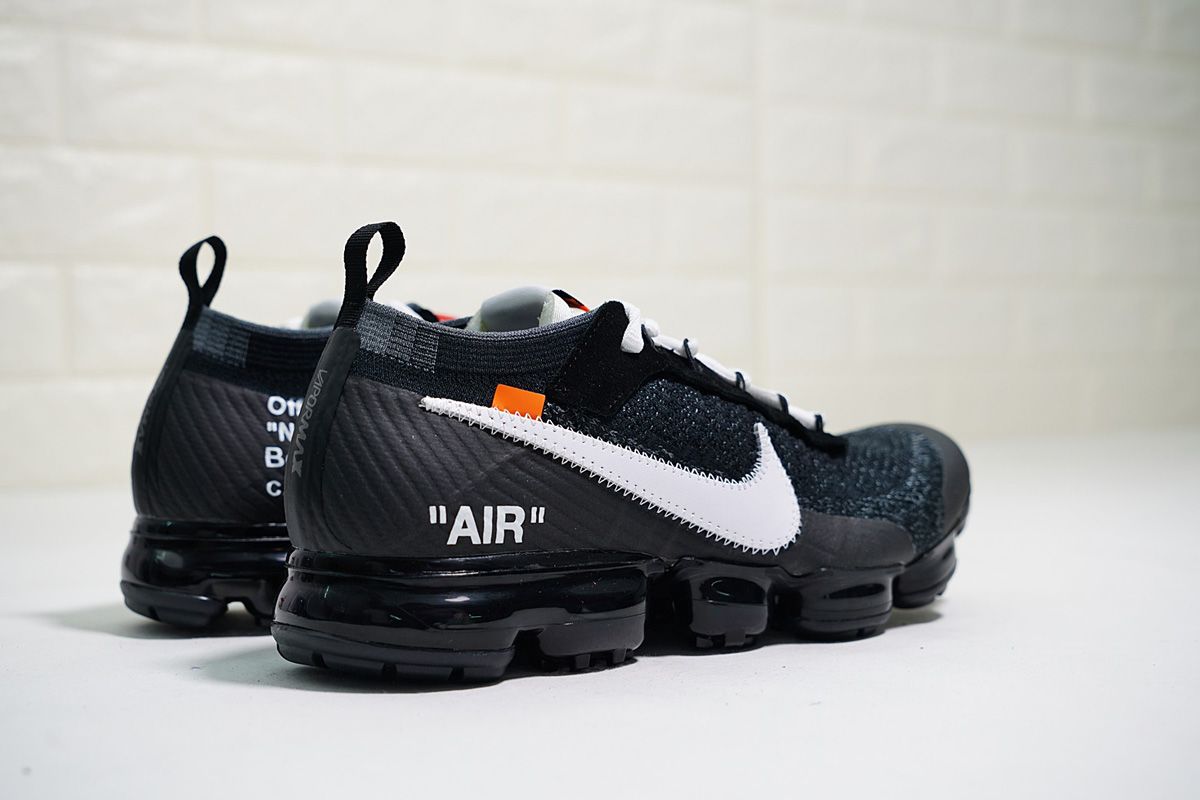 Shop Off-White x Nike Air VaporMax Black/White AA3831-001