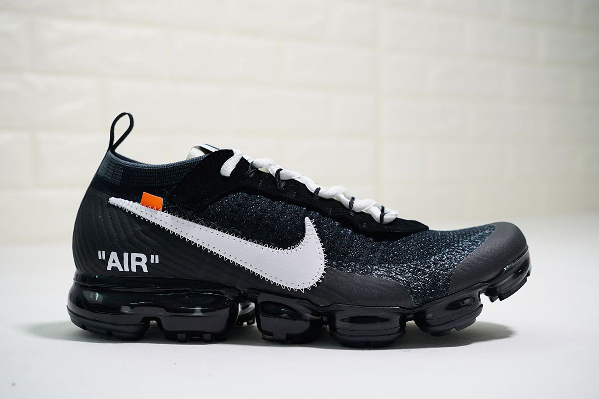 Shop Off-White x Nike Air VaporMax Black/White AA3831-001