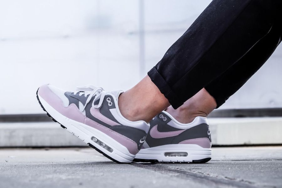 Nike Air Max 1 Soft Pink / Vast Grey /Particle Rose Women