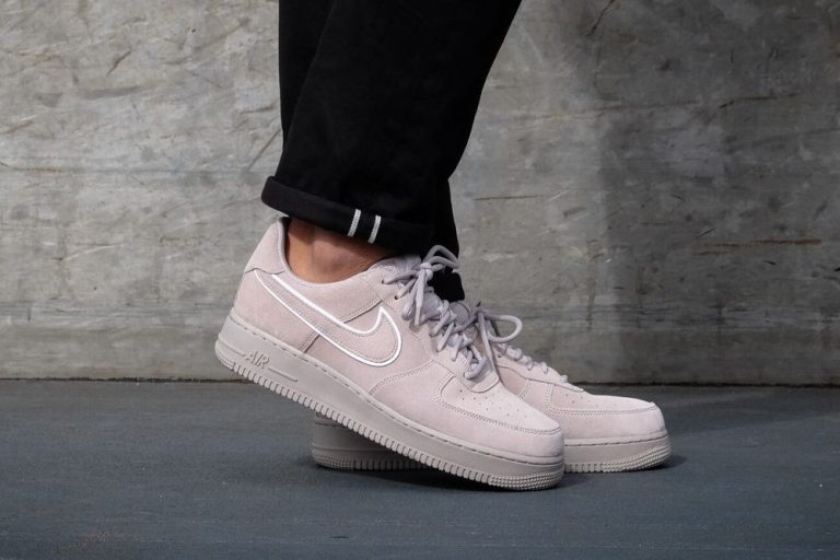 af1 moon particle