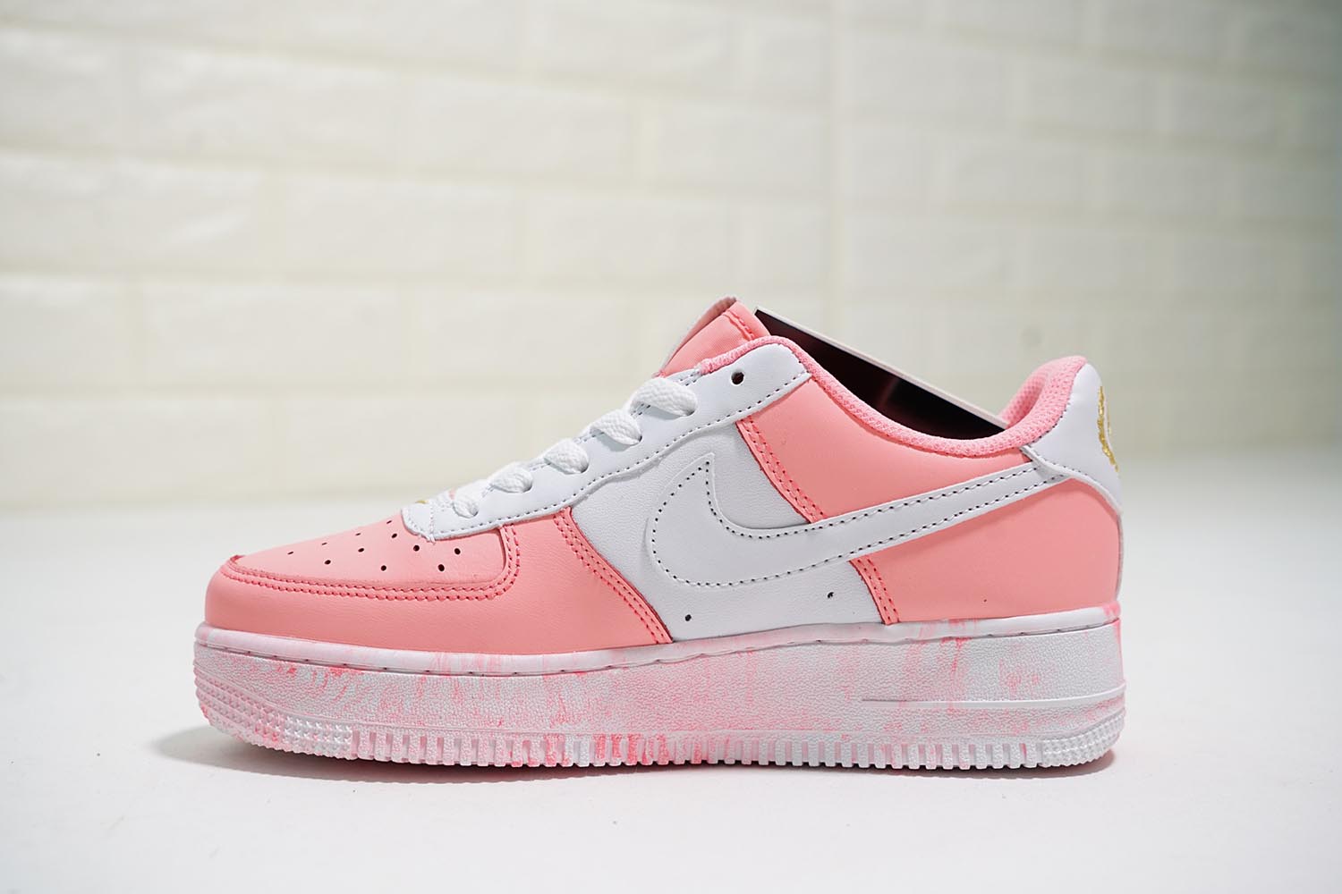 Women Nike Air Force 1 Pastel Pink Paint Splatte