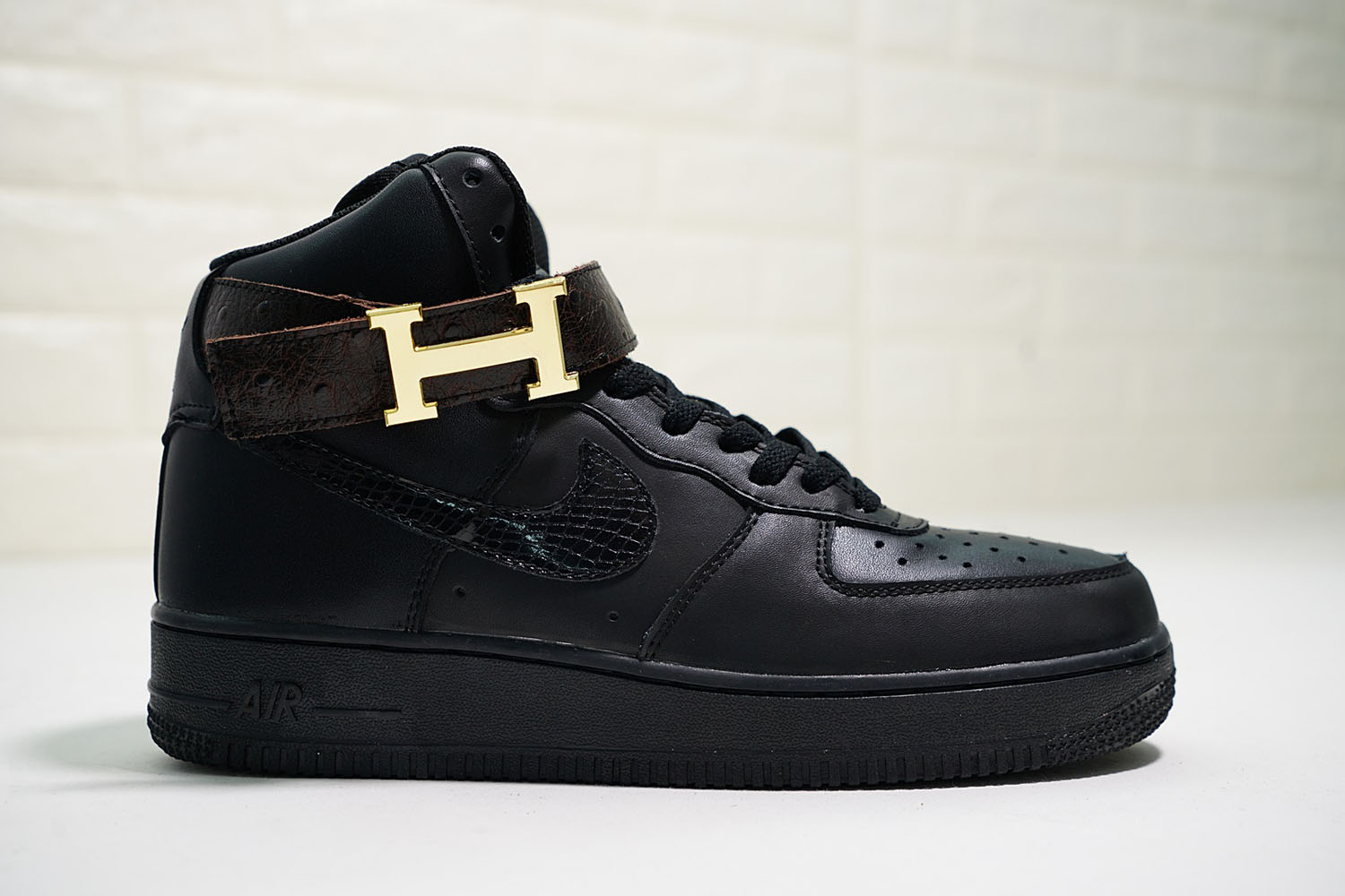 black af1 high