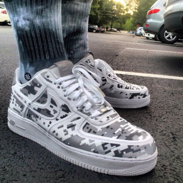 Nike Air Force 1 Low Digi-Camo White on feet