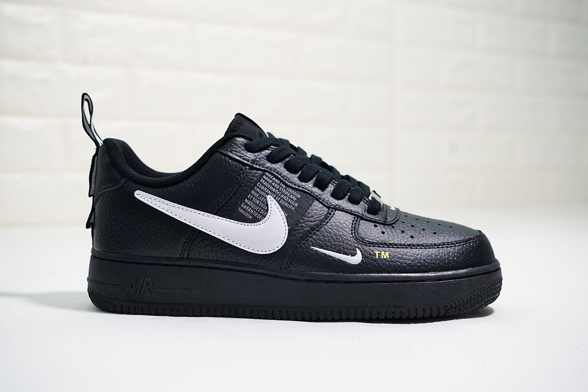 mens nike air force 1 utility black