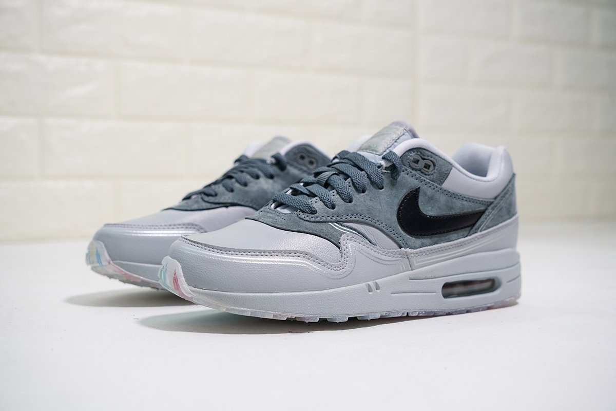 Nike Air Max 1 'Centre Pompidou' Wolf Grey 2018