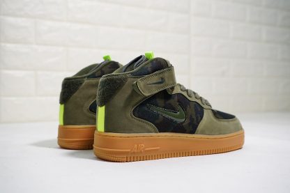 Air Force 1 Mid Jewel Camo France Olive Gum sneaker