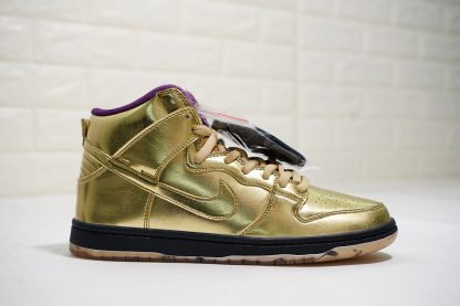 Humidity Nike SB Dunk High Trumpet