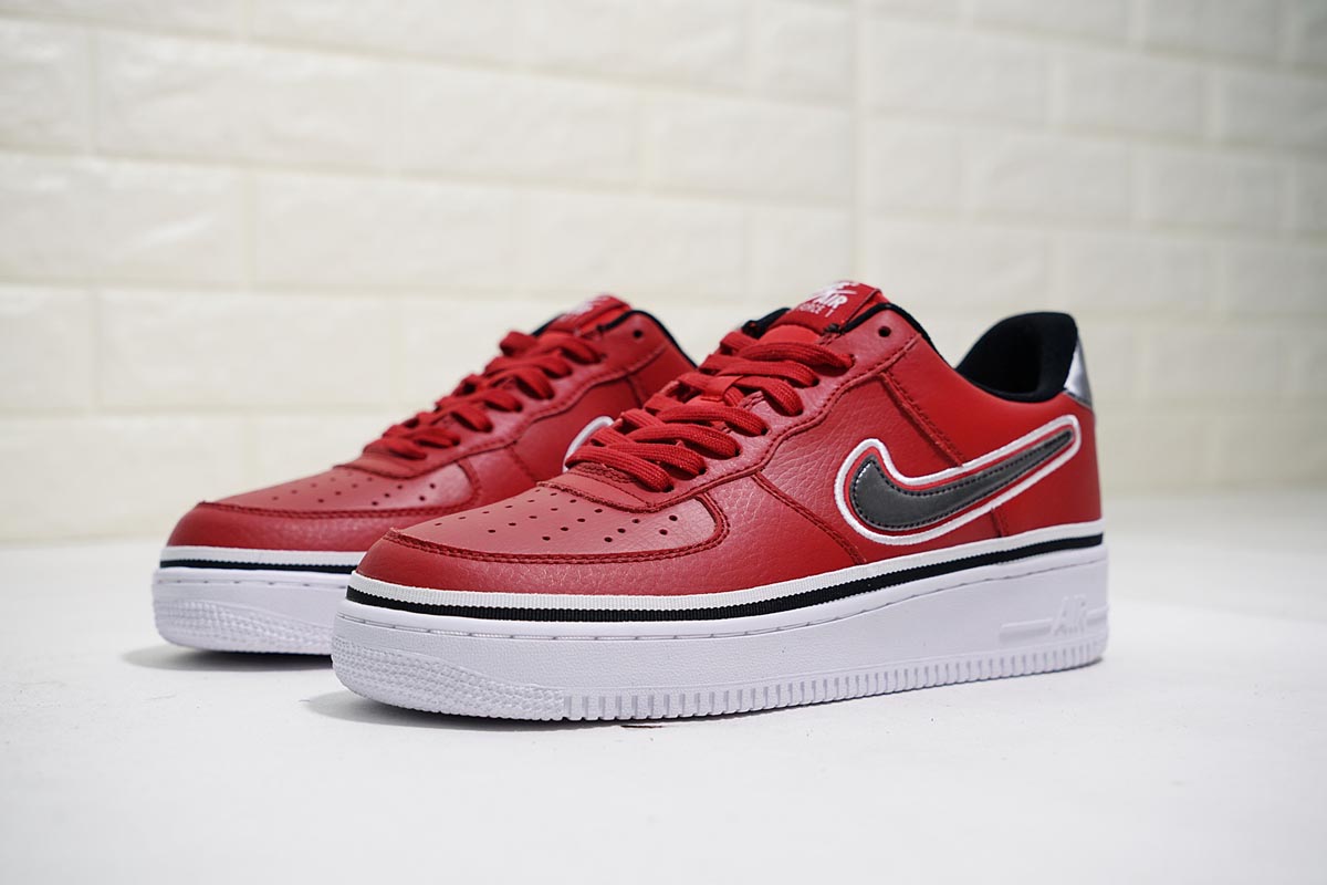 Nike Air Force 1 Sport Varsity Red Chicago Bulls