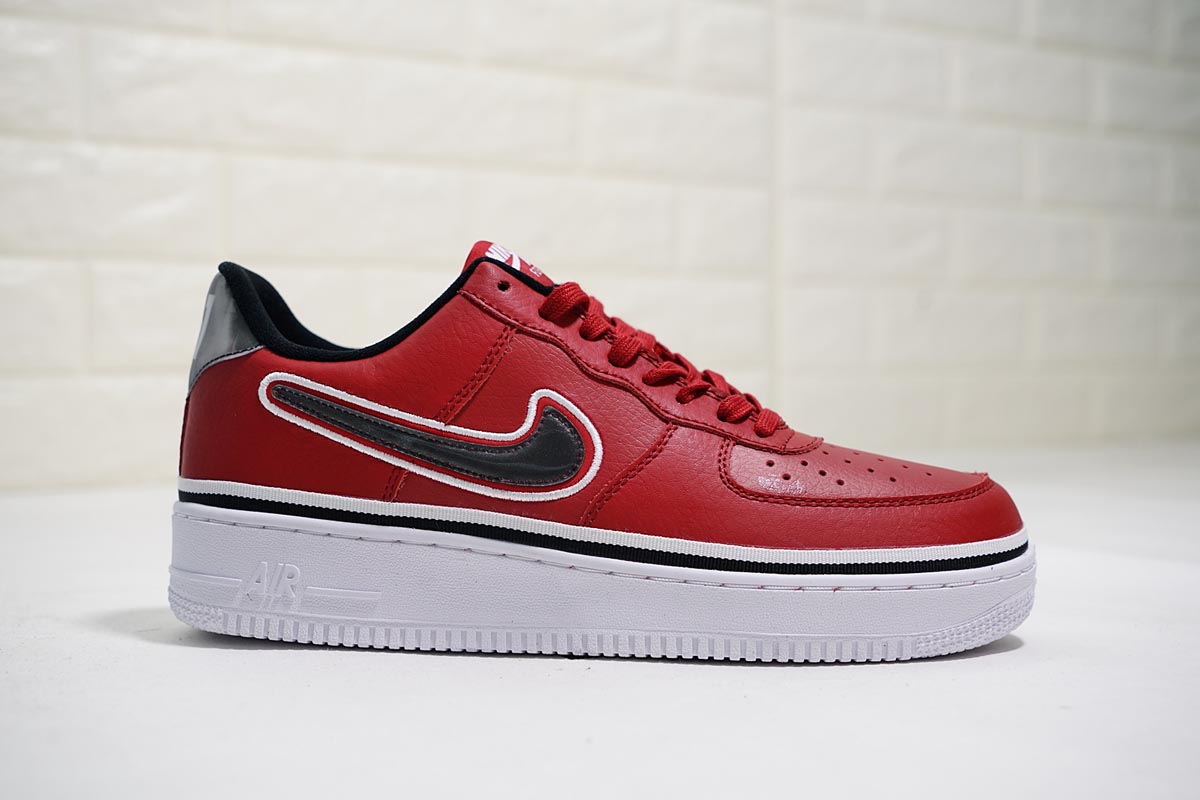 Nike Air Force 1 Sport Varsity Red Chicago Bulls