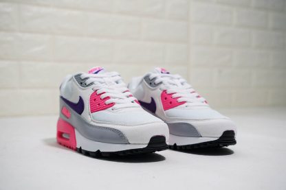 WMNS Nike Air Max 90 Laser Pink toe