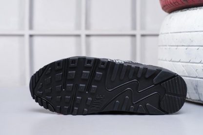 Max 95 x Virgil Abloh off-white in Black sole