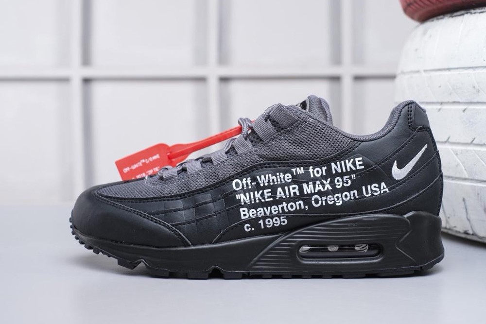 Max 95 x Virgil Abloh off-white in Black