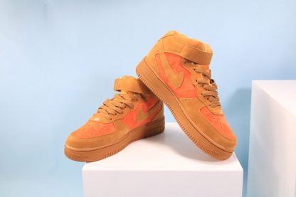 Air Force 1 Mid 07 Orange Midsole Logo toe