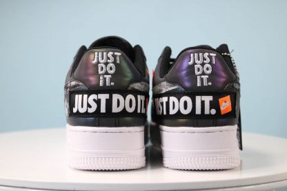 Nike Air Force 1 Low Chameleon Just do it heel