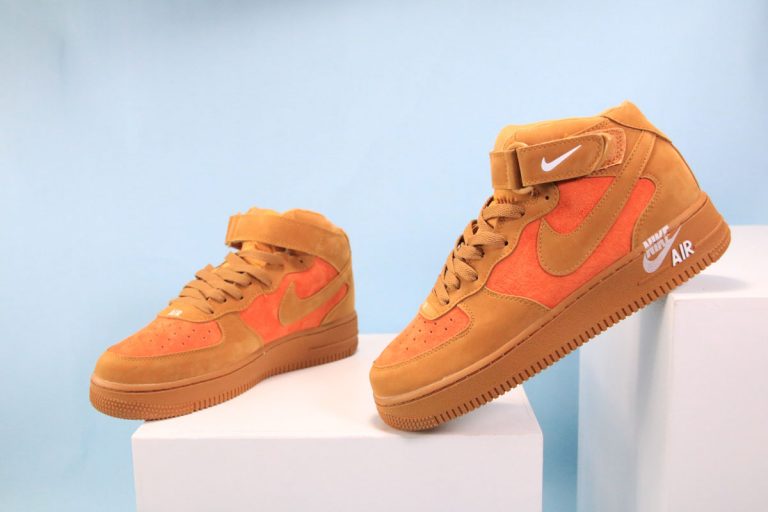 nike air force orange logo