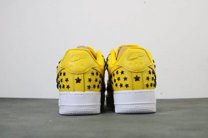 Nike Air Force 1 '07 XX Stars Pack in Yellow heel