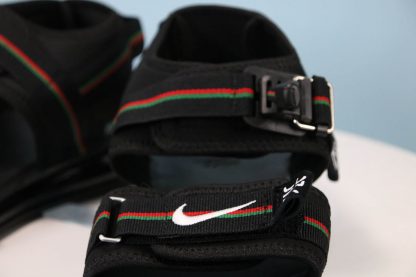 Nike Air Max 720 Sandal Black Green-Red close look