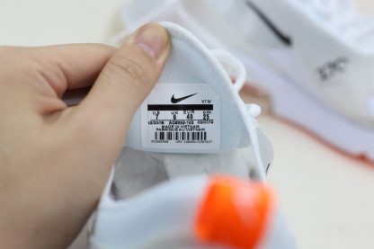 Nike Air Max 270 Summer White Total Orange tag