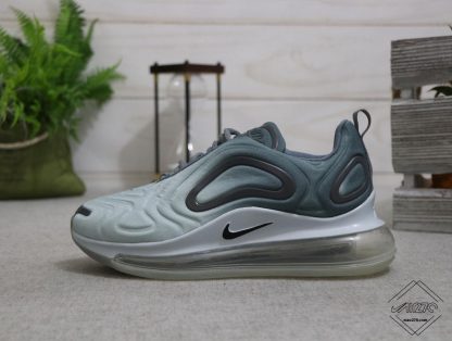 Nike Air Max 720 Carbon Grey