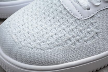 Air Force 1 Flyknit Low 2.0 White Pure Platinum toe