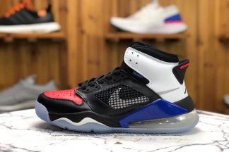 Jordan Mars 270 Top 3