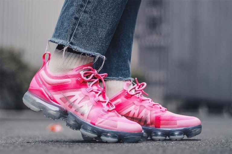 nike vapormax with flowers