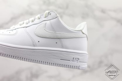 Air Force 1 Ultraforce Leather White panel