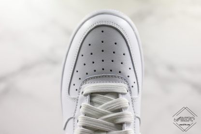 Air Force 1 Ultraforce Leather White toe