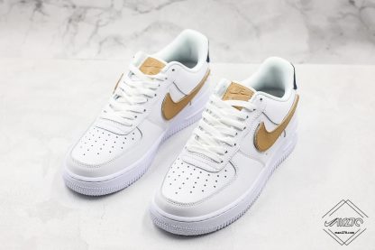 Nike Air Force 1 07 L-V.8 3 White Vachetta Tan sneaker