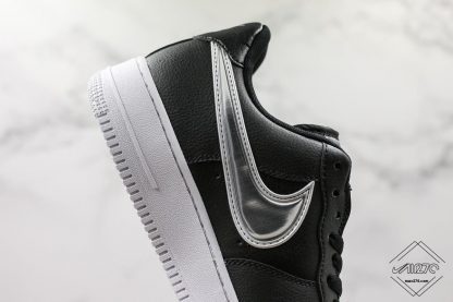 Nike Air Force 1 Low Oversized Swoosh Black White panel