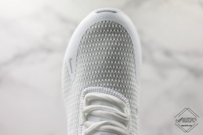Nike Air Max 270 Pure Platinum toe look