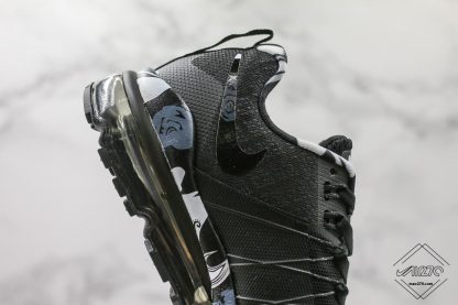 Nike Air Max 270 X Vapormax Flyknit Black White swoosh