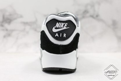 Nike Air Max 90 QS Python heel