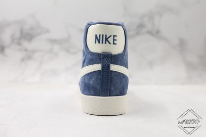 Nike Blazer Mid Vintage Suede Blue White heel