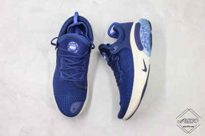 Nike Joyride Run Flyknit Racer Blue sneaker