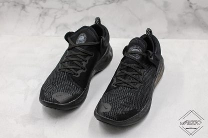 Nike Joyride Run Flyknit Triple Black upper