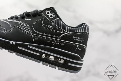 Sketch To Shelf Black Air Max 1 sole