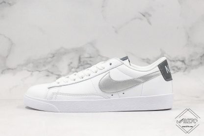 Nike Blazer Low LE White Silver