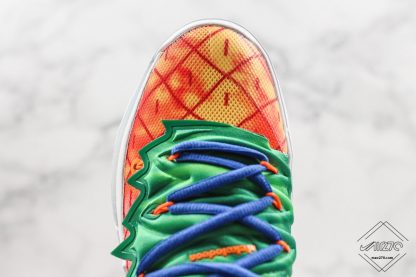 SpongeBob x Nike Kyrie 5 Pineapple House toe