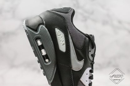 Air Max 90 Essential Black Wolf Grey swoosh