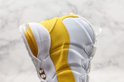 Air Max Uptempo 95 Lakers Derek Fisher PE yellow