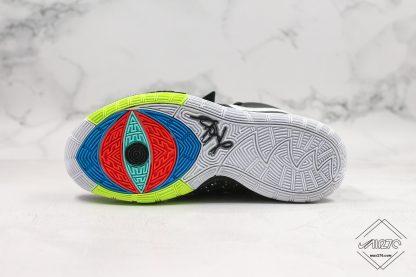 Nike Kyrie 6 Black White Dot-Volt bottom