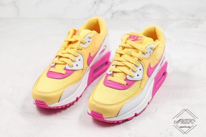 Nike WMNS Air Max 90 Topaz Gold pink