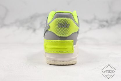 AF-1 Shadow SE Atmosphere Grey Volt heel